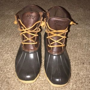 Sperry duck boots